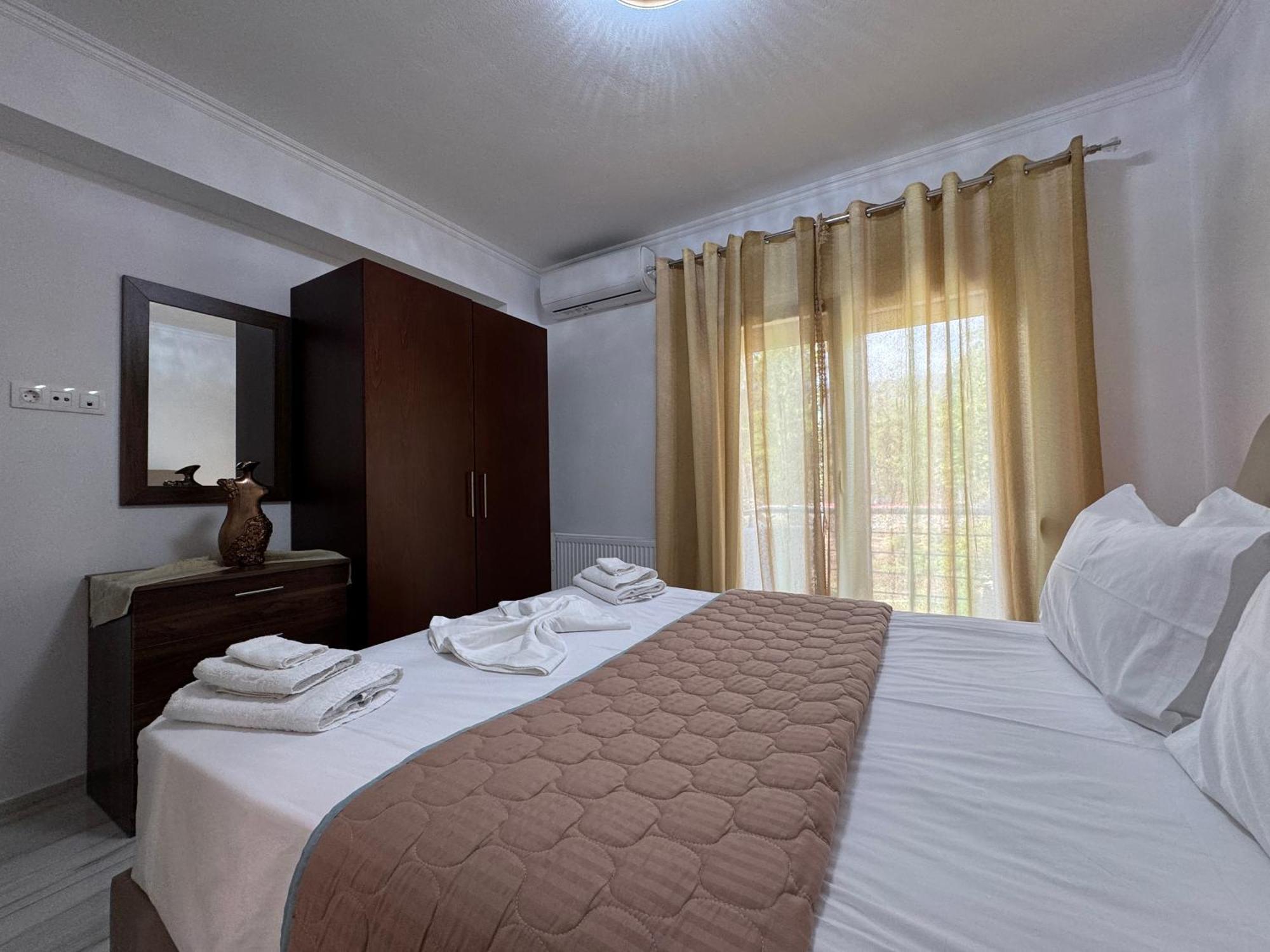 Violeta Apartments Liménas Eksteriør bilde